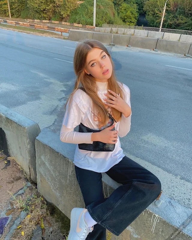 Alena Inspo
