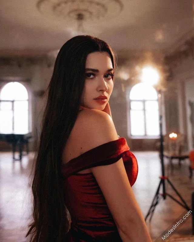 Alexandra Antropova