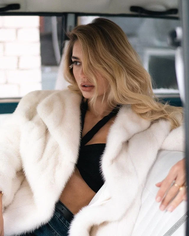 Alina Grimm