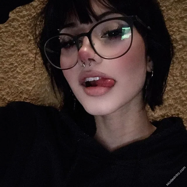 Anna Vicente