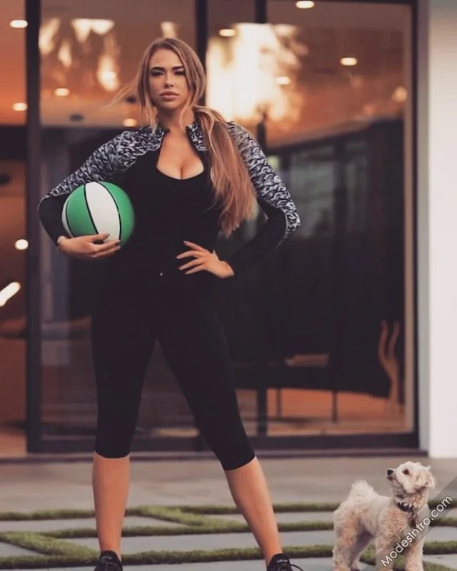 Antje Utgaard