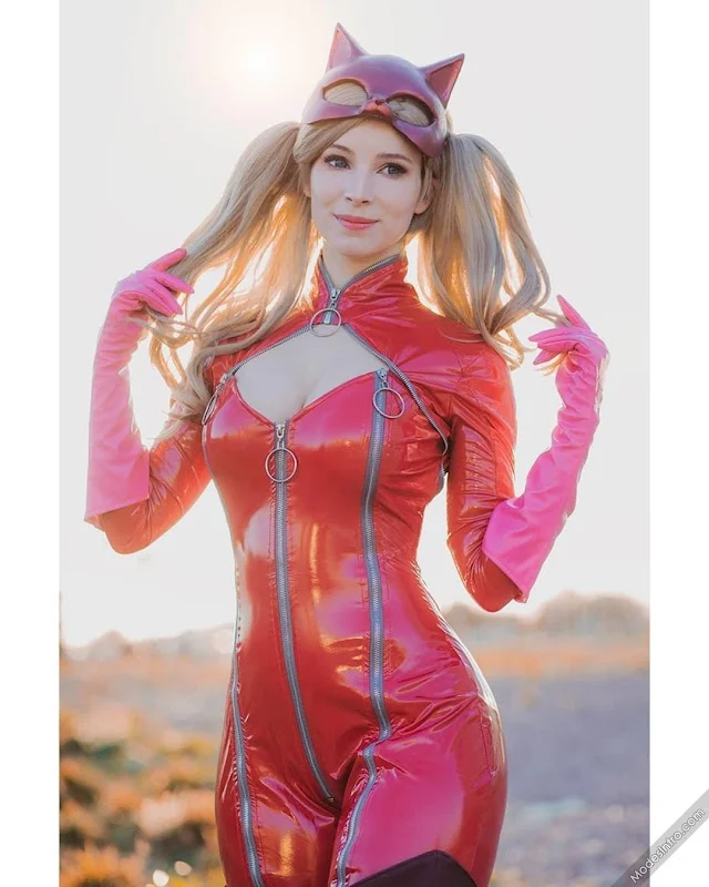 Enji Night Cosplay Cover Photo