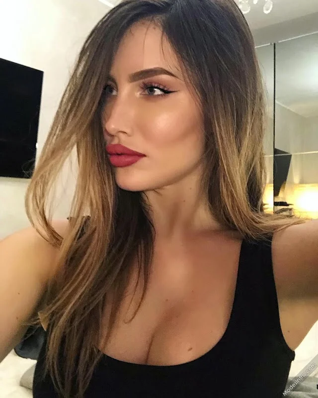 Enrica Sara Di