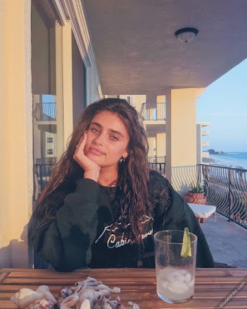 Taylor Hill 69th Photo