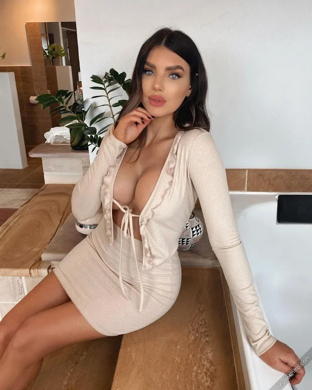Nicole Thorne