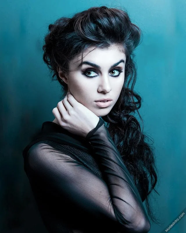 Noel Leon