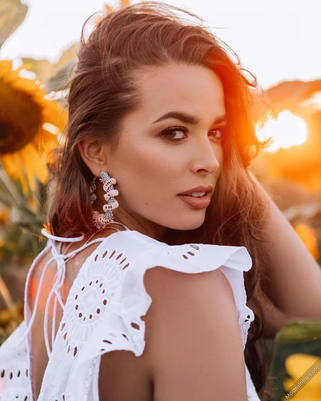 Olga Bulawa Cover Photo
