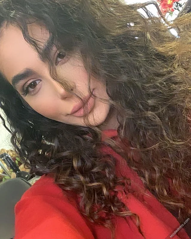 Sanaz Msy