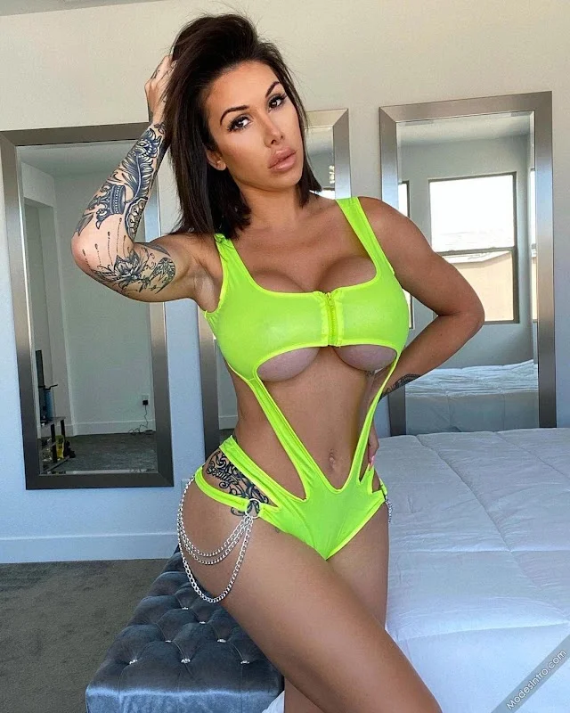 Savanna Santos