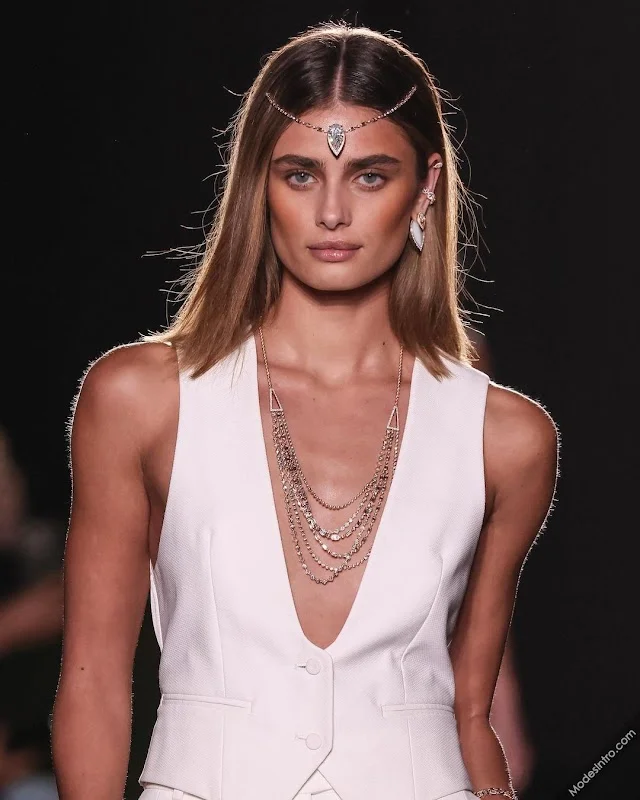 Taylor Hill