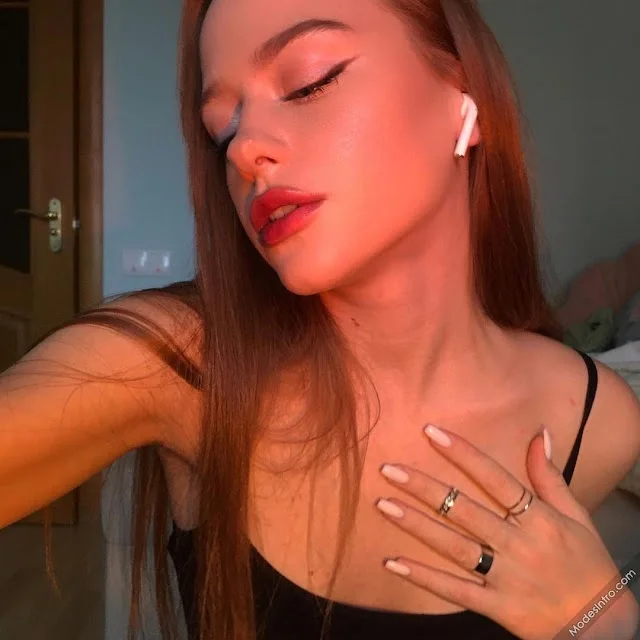 Katya Shepetskaya