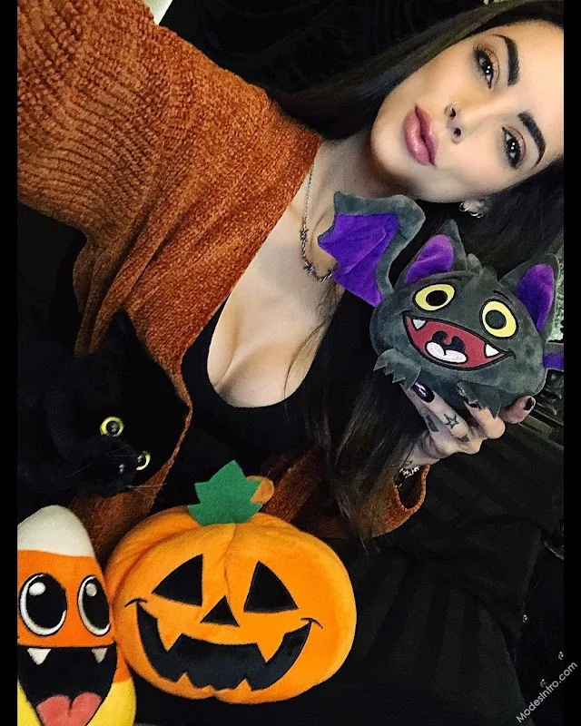 Leeanna Vamp
