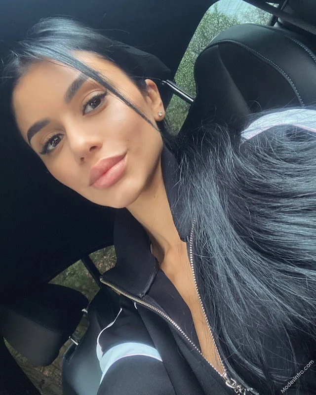 Lenie Mustafaeva