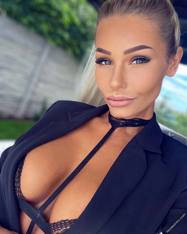 Nikola Rihova