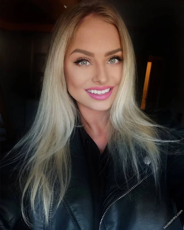 Veronica Hunkova